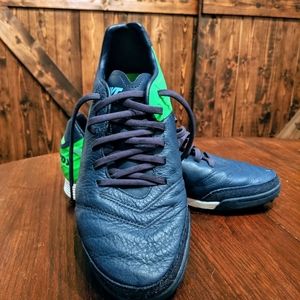 💙💚Nike Tiempo Turfs